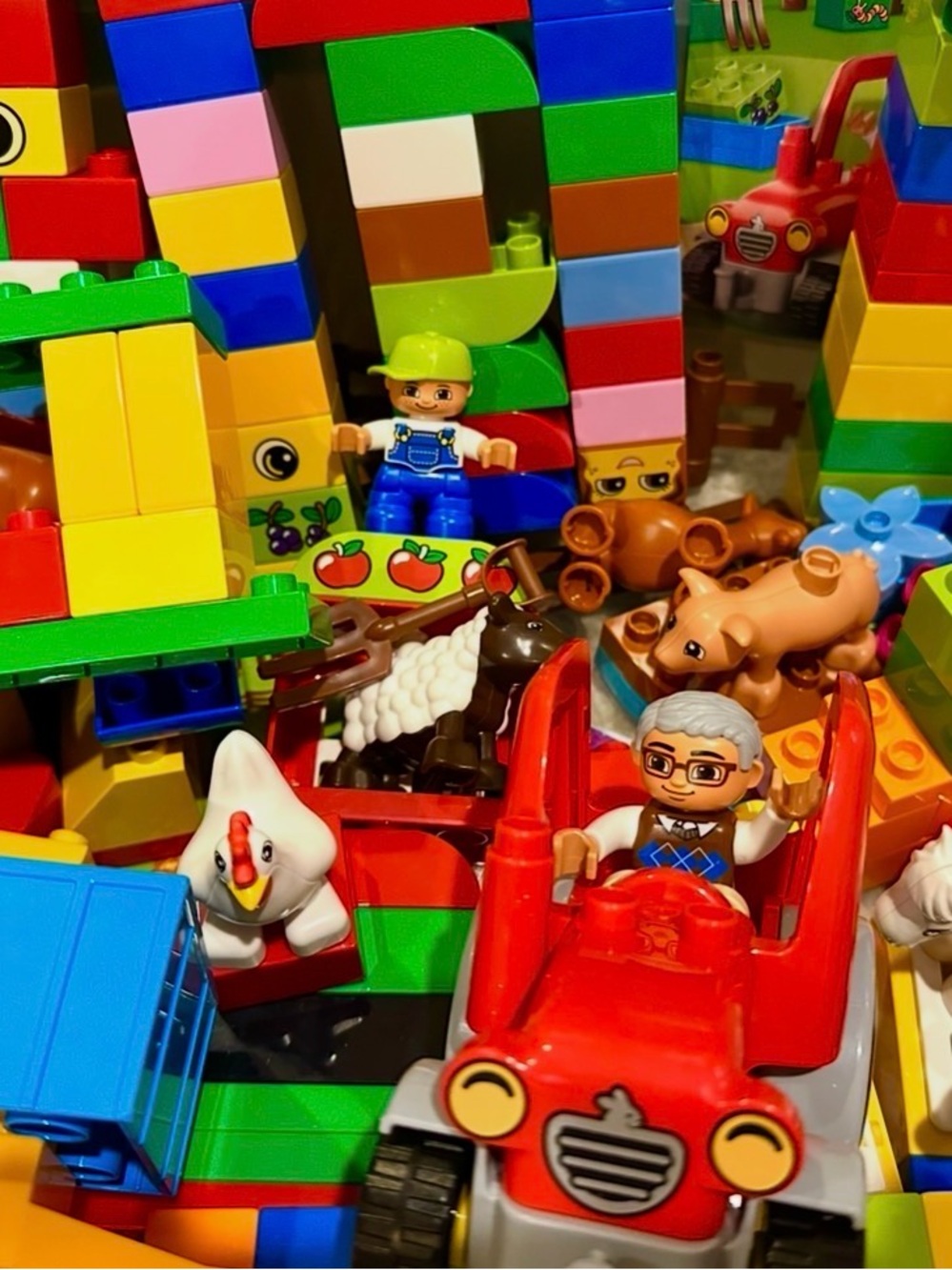 Lego DUPLO Farm Tractor #10524 & My 1st Garden #10517 Sets & extras - Picture 2 of 4